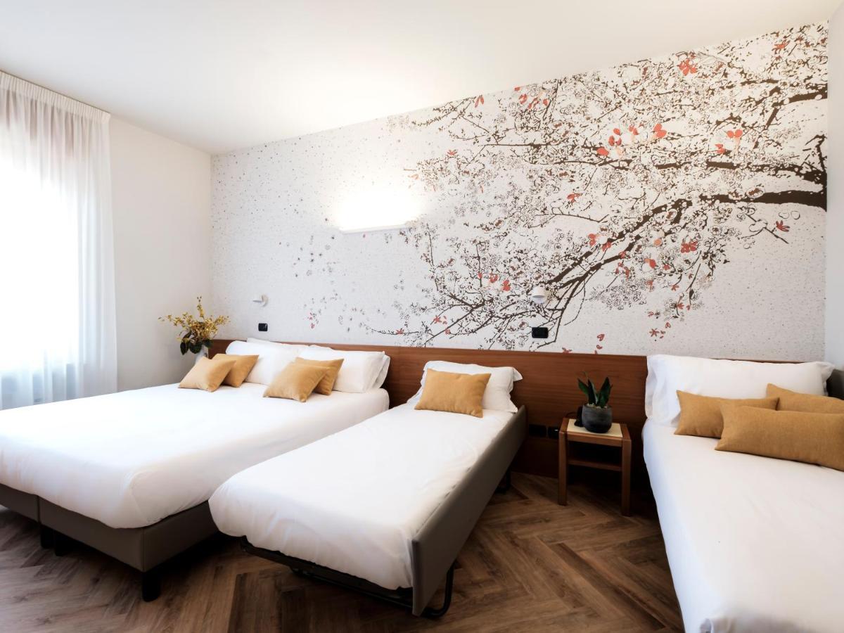 Hotel Lory Forli Exterior photo